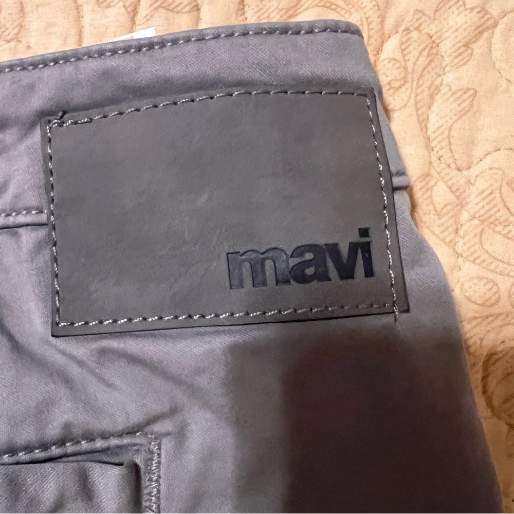 Mavi Men's Slate Gray Flat Front Shorts - Picture 8 of 8